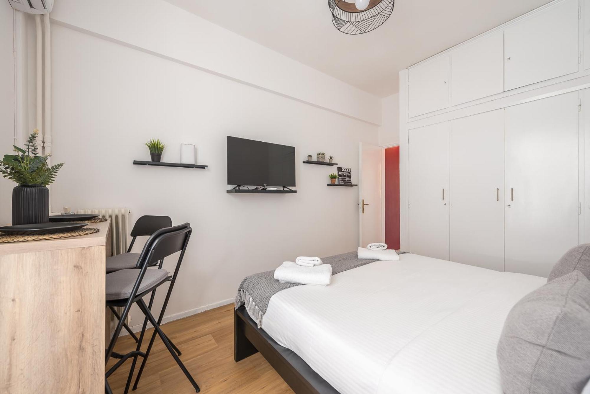 Cozy Central Gem In Athens 2 Min From Metro Luaran gambar